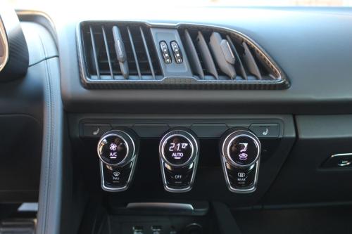 Audi-R8-Bedienelemte
