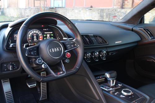 Audi-R8-Innenraum