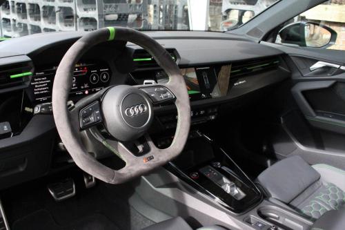 Audi-RS3-Interieur